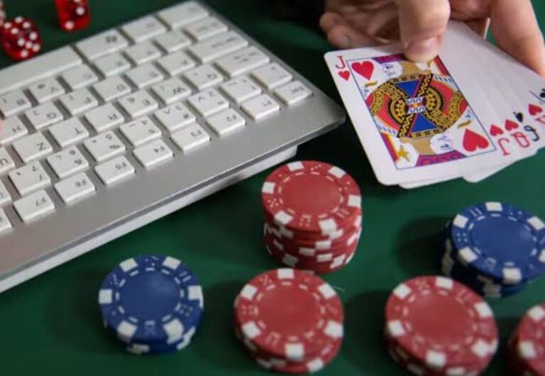 Teknologi Mengubah Industri Poker Online